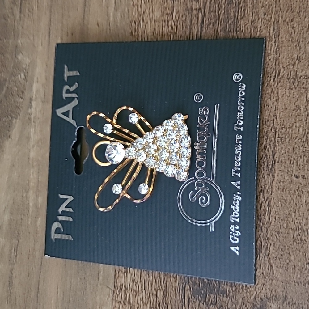 VINTAGE Gold Rhinestone Angel Pin